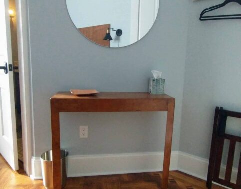 wall table with mirror
